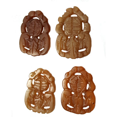 JADE SMALL PENDANT LUCKY 25X34MM BROWN (4 PCS)